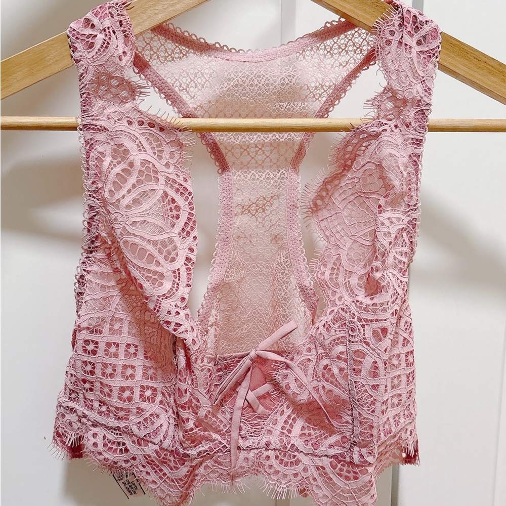 Victoria’s Secret pink lace racer back bralette